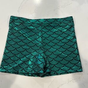Shiny mermaid bike shorts green size 14/16 girls